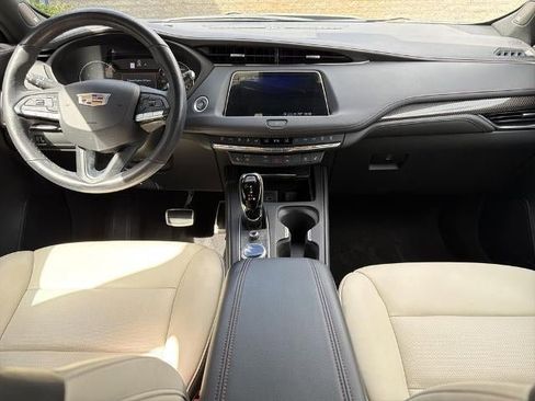 Certified 2023 Cadillac XT4 Sport AWD/4WD image 22