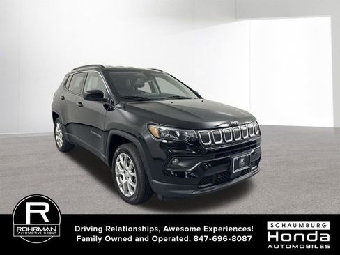 Used 2022 Jeep Compass Latitude AWD/4WD image 3