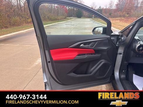 New 2026 Chevrolet Equinox EV RS image 13