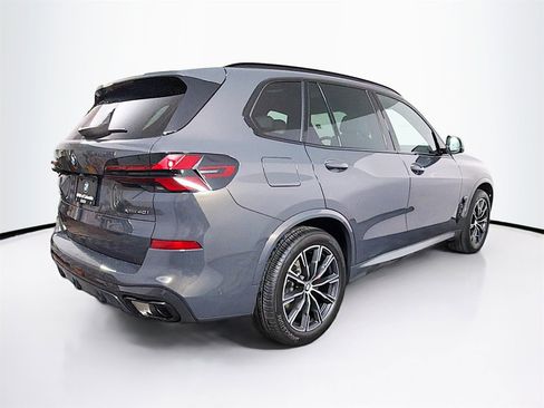 Used 2026 BMW X5 xDrive40i w/ M Sport Package image 7
