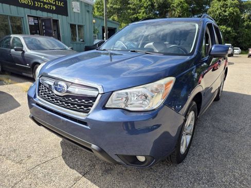 Used 2014 Subaru Forester 2.5i Premium w/ All-Weather Package AWD/4WD image 4