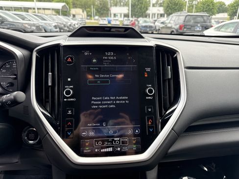 Used 2023 Subaru Ascent Limited AWD/4WD image 25