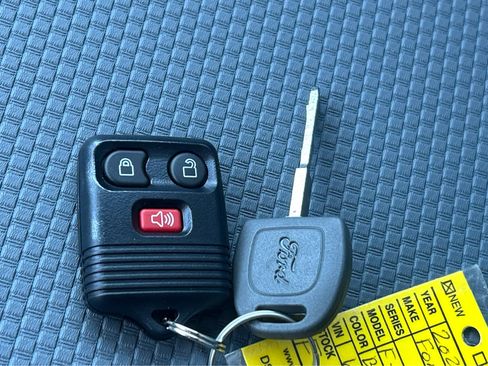 New 2026 Ford F650 Reg Cab image 23