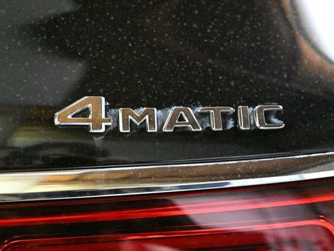 Used 2021 Mercedes-Benz GLS 450 4MATIC image 12