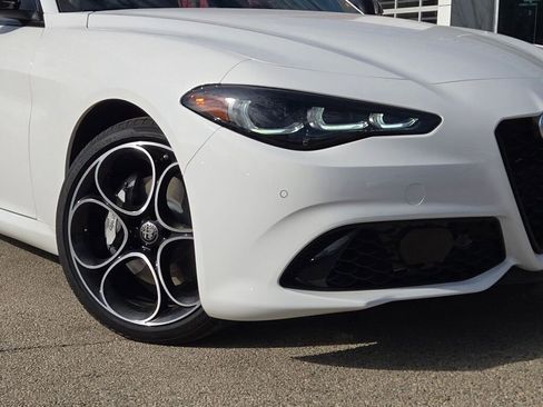 New 2025 Alfa Romeo Giulia AWD image 3