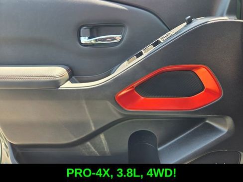 Used 2023 Nissan Frontier PRO-4X w/ Pro-4X Premium Package AWD/4WD image 21