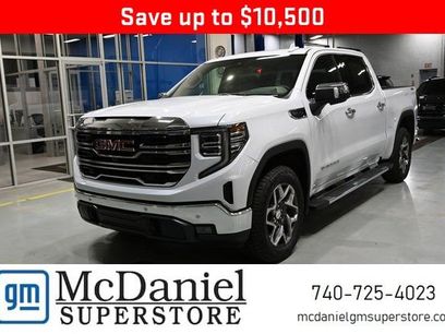 New 2026 GMC Sierra 1500 SLT w/ SLT Premium Plus Package