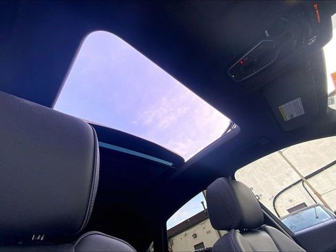 Certified 2023 Audi Q5 2.0T Premium w/ Convenience Package image 14