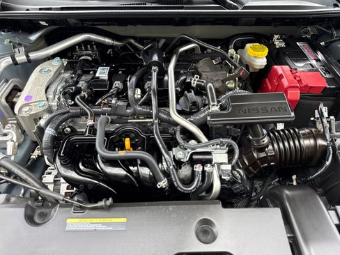 Used 2025 Nissan Sentra SV FWD image 38