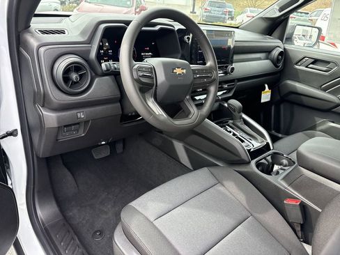 New 2026 Chevrolet Colorado W/T w/ Advanced Trailering Package AWD/4WD image 10