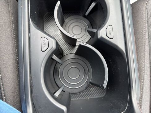 Used 2025 Kia K4 LXS image 25