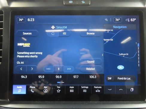 Used 2025 Ford F450 Platinum w/ FX4 Off-Road Package image 21