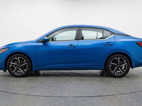 Used 2025 Nissan Sentra SV FWD image 5