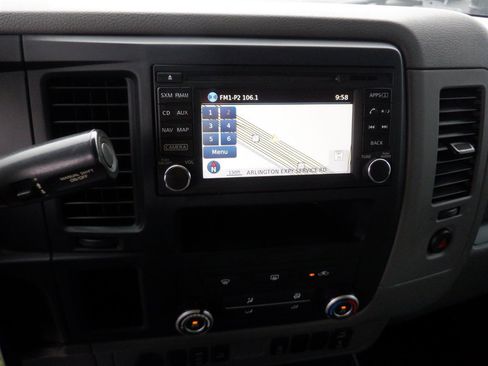 Used 2021 Nissan NV 3500 SV RWD image 15