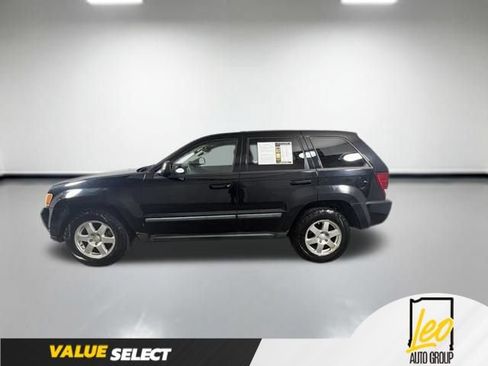 Used 2008 Jeep Grand Cherokee Laredo AWD/4WD image 2