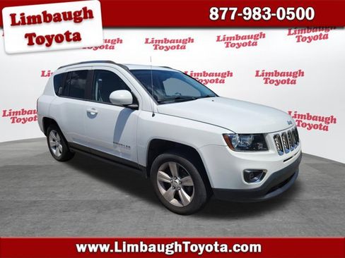 Used 2015 Jeep Compass High Altitude FWD image 1