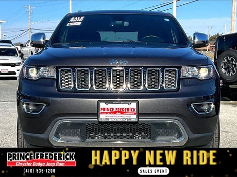 Used 2021 Jeep Grand Cherokee Limited image 2