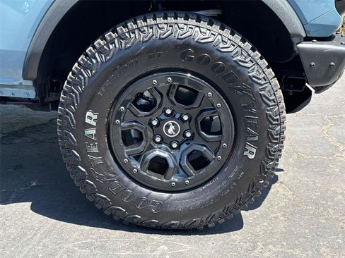 Certified 2022 Ford Bronco Wildtrak AWD/4WD image 6