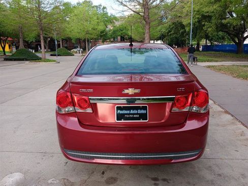 Used 2013 Chevrolet Cruze LTZ w/ Enhanced Safety Package image 4