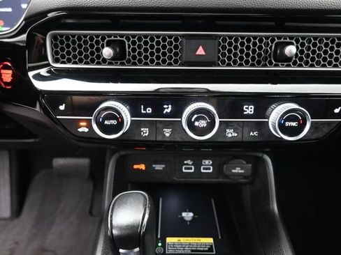 Used 2024 Honda Civic Touring image 32