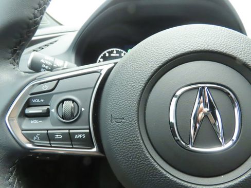 Used 2026 Acura RDX SH-AWD image 11