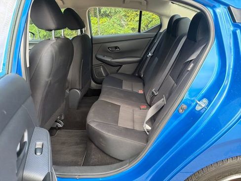 Used 2024 Nissan Sentra SV FWD image 14