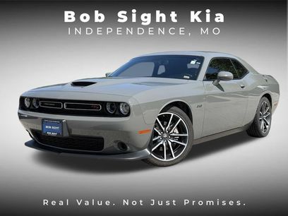 Used 2023 Dodge Challenger R/T w/ Cold Weather Group