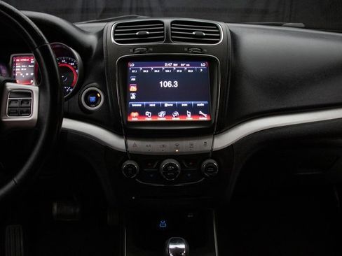 Used 2019 Dodge Journey GT image 24