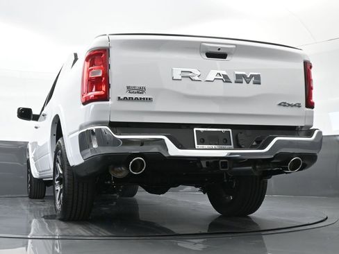Used 2025 RAM 1500 Laramie image 64