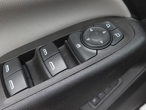 Certified 2020 Chevrolet Equinox Premier FWD image 28