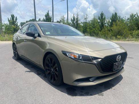 Used 2024 MAZDA MAZDA3 s AWD/4WD image 2
