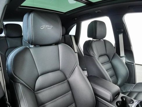 New 2026 Porsche Macan GTS AWD/4WD image 25