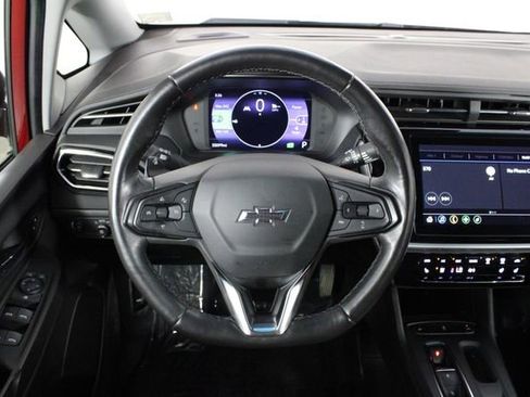 Used 2023 Chevrolet Bolt LT image 22