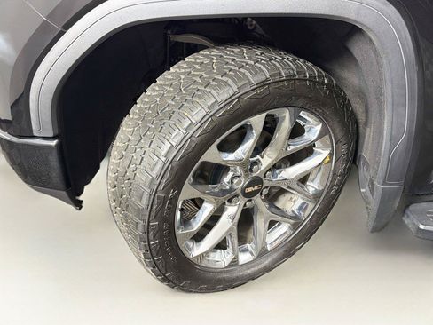 Used 2020 GMC Sierra 1500 Denali w/ Driver Alert Package II AWD/4WD image 38
