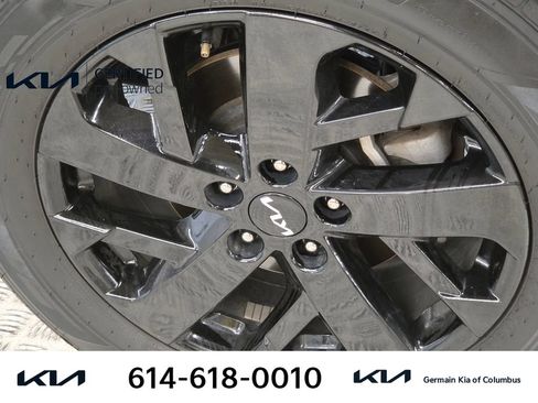 Certified 2023 Kia Sorento S AWD/4WD image 12