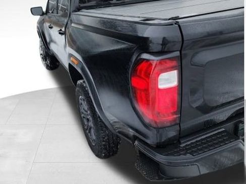 Used 2023 GMC Canyon Elevation w/ Convenience Package image 11