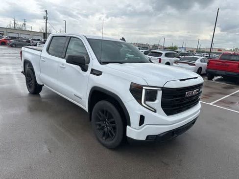 Used 2022 GMC Sierra 1500 Elevation image 25