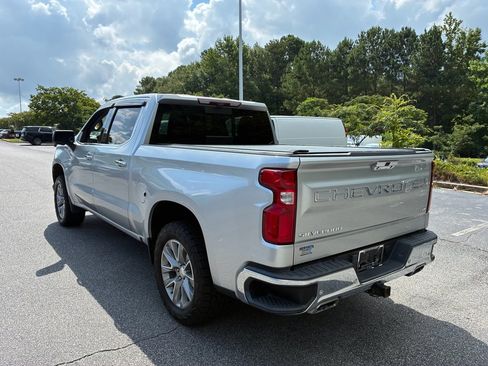 Used 2020 Chevrolet Silverado 1500 LTZ w/ LTZ Premium Package AWD/4WD image 4