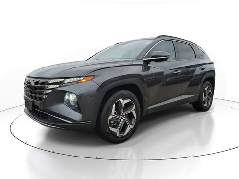 Used 2022 Hyundai Tucson Limited AWD/4WD image 2