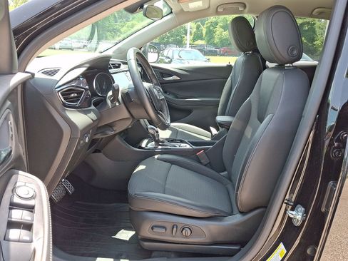 Used 2023 Buick Encore GX Select w/ Sport Touring Package AWD/4WD image 11