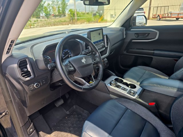 Certified 2022 Ford Bronco Sport Outer Banks w/ Tech Package AWD/4WD image 12