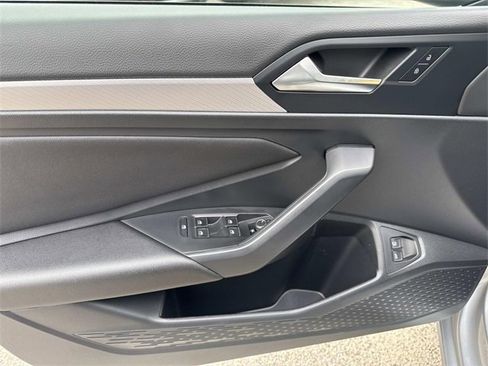 Used 2021 Volkswagen Jetta S w/ Driver Assistance Package image 15