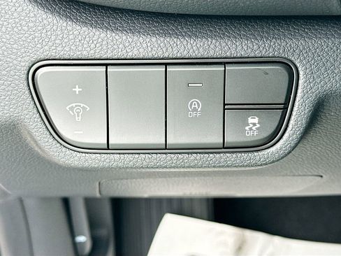 New 2026 Kia Seltos EX FWD image 10