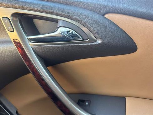 Used 2014 Buick Verano Leather FWD image 18