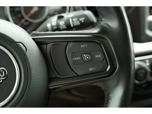 Used 2022 Jeep Wrangler Unlimited Sport AWD/4WD image 18