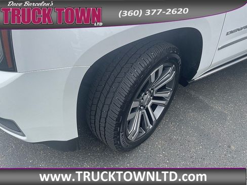 Used 2019 GMC Yukon Denali w/ Denali Ultimate Package AWD/4WD image 41