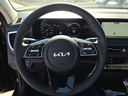 New 2026 Kia Seltos EX image 28