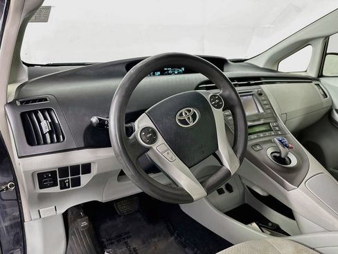 Used 2012 Toyota Prius Two FWD image 10