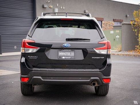 Used 2022 Subaru Forester Limited image 9
