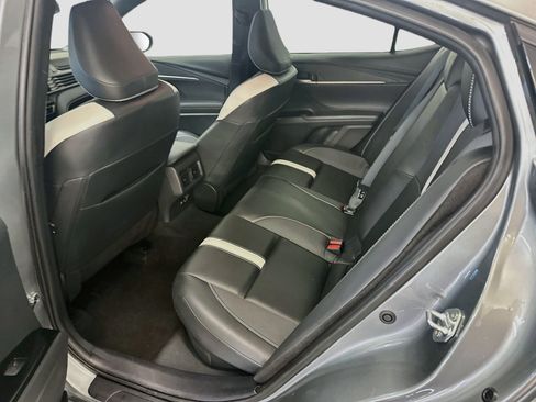 Used 2025 Toyota Camry SE FWD image 29